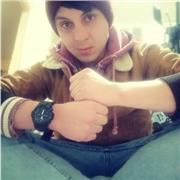 Profesor de musica imparte clases de guitarra